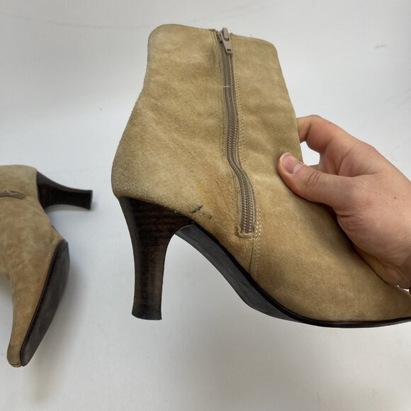 Y2K Steve Madden Tina Tan Suede Boots Women’s Size 7 Leather Upper Kitten Heels - Picture 9 of 14